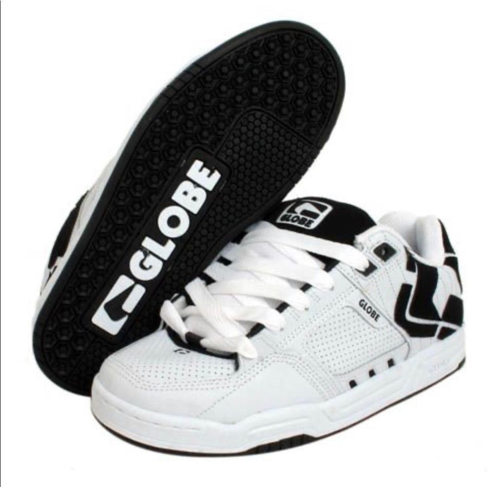 Globe Omegas
